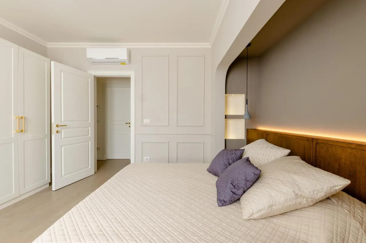 Art Apartment Luxury Santo Spirito Suite Florens