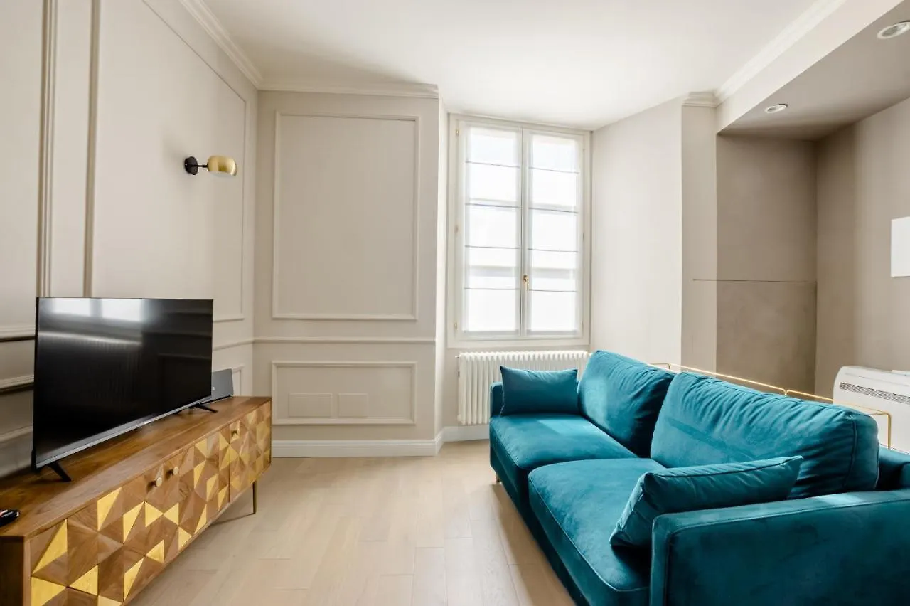 Art Apartment Luxury Santo Spirito Suite Florens 0*,